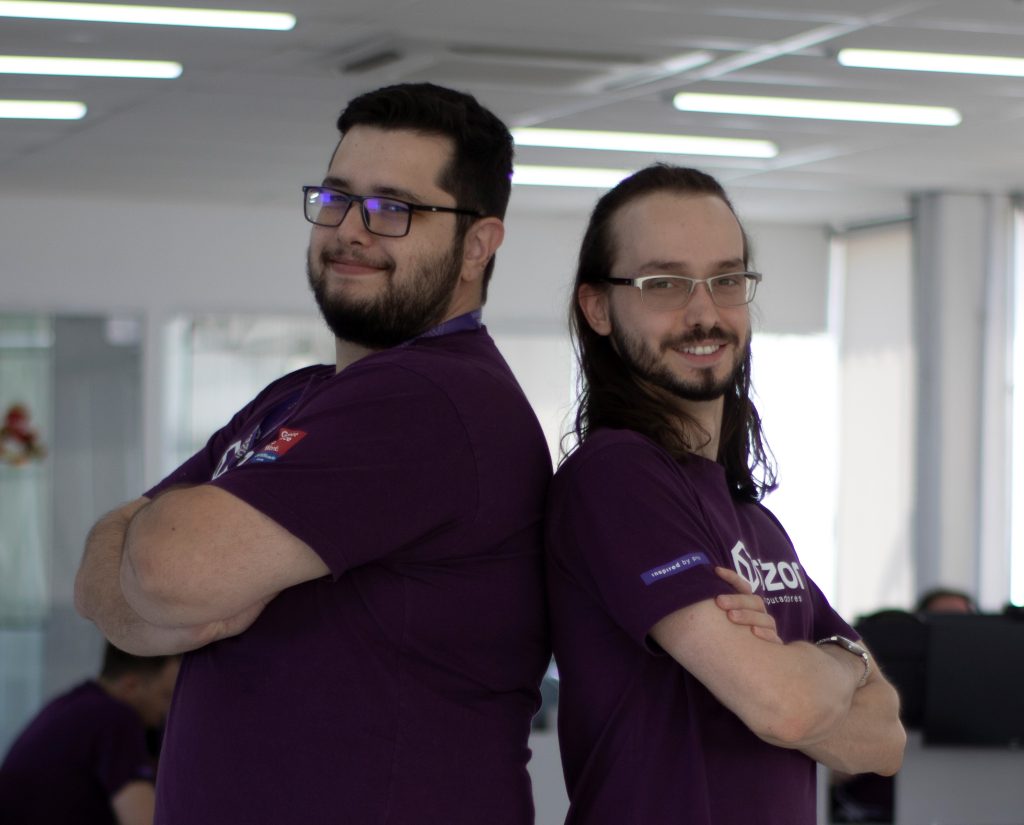 Foto do Grégory e André Reichert lado a lado, diretor-executivo e diretor de operações da Razor - Startups
