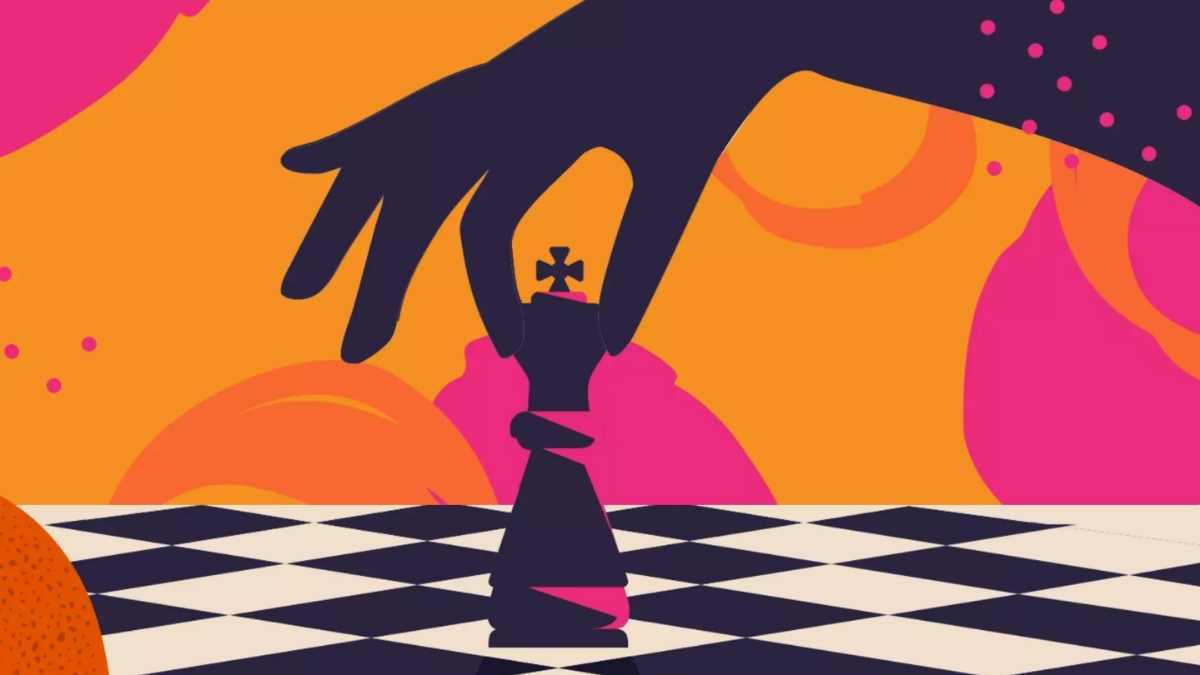 Uma mão mexendo uma peça de xadrez no tabuleiro com fundo colorido - Startups