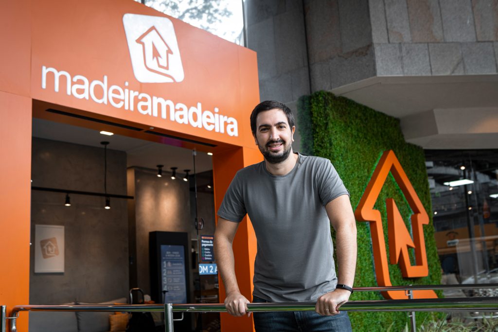 Foto do Carlos Eduardo Baron, o Cadu, diretor financeiro da MadeiraMadeira - Startups
