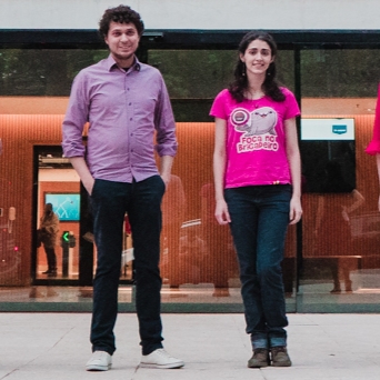 Foto de Vinicius Amorim e Natália Cardoso, fundadores da Brigadeiro com VC - Startups