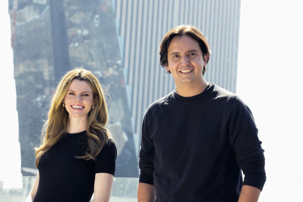 Foto de Brynne McNulty Rojas, cofundadora e CEO da Habi, e Sebastian Noguera, co-fundador - Startups