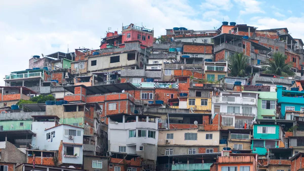 Imagem de casas na favela - Startups