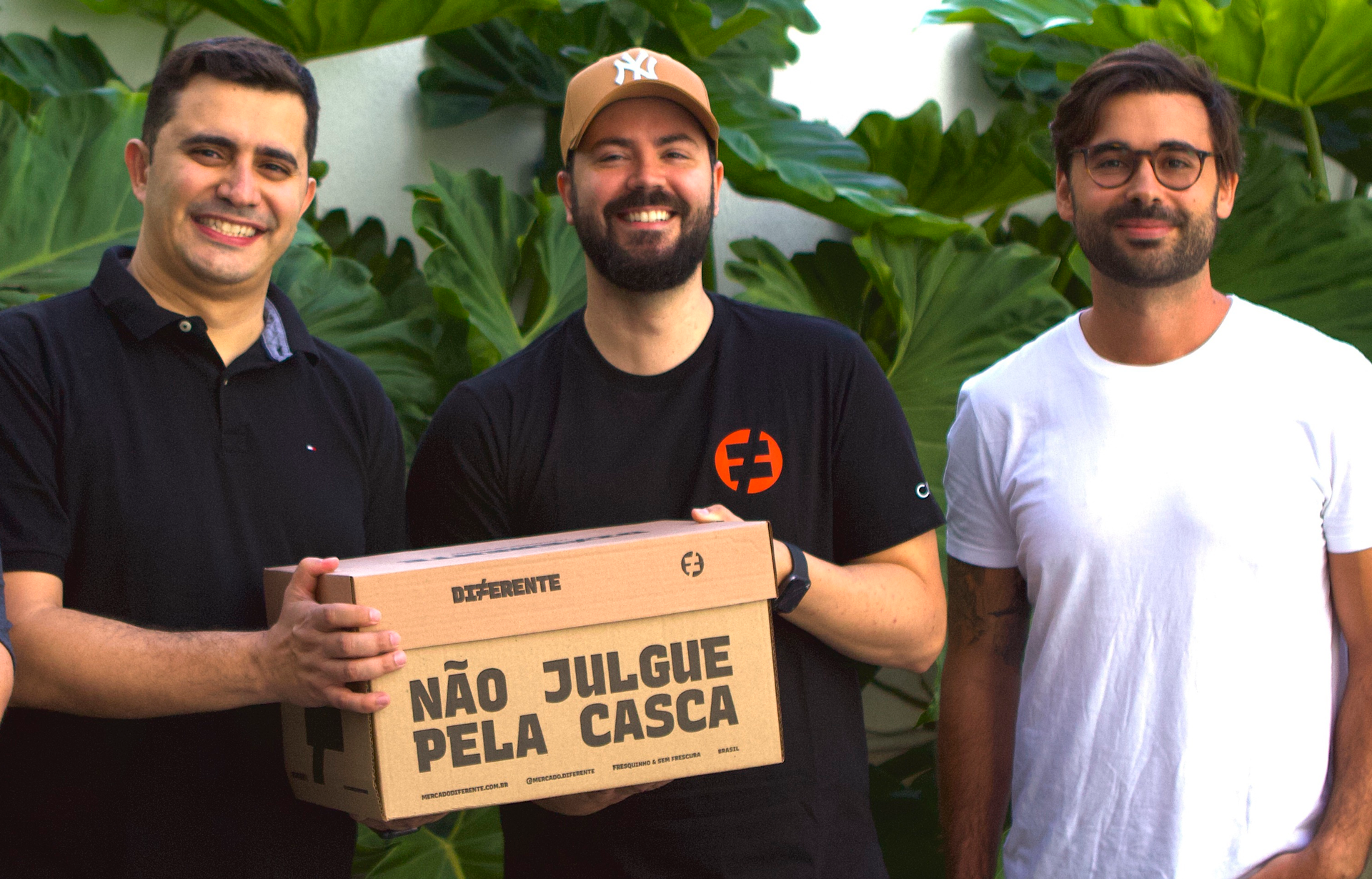 Da esquerda para a direita: Paulo Monçores (CTO), Saulo Marti (CMO) e Eduardo Petrelli (CEO)