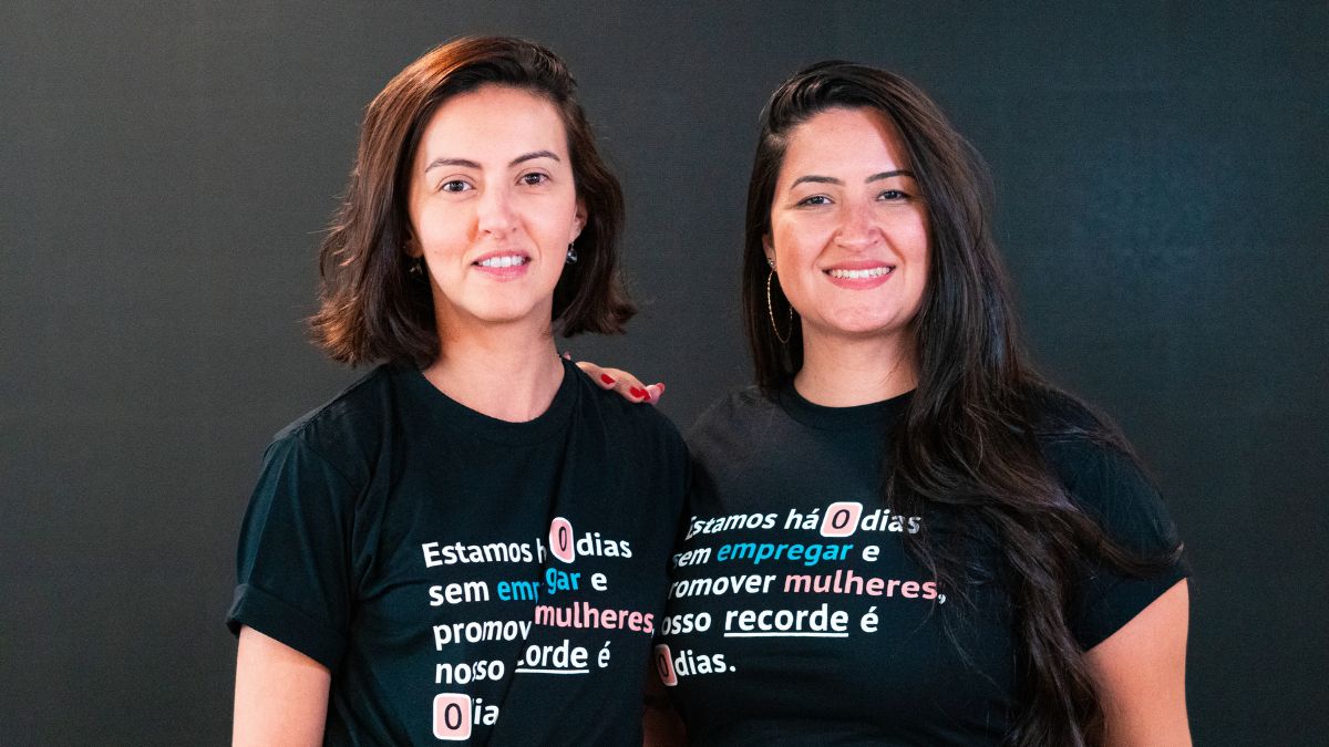 Fernanda Miranda e Jhenyffer Coutinho, fundadoras da Se Candidate, Mulher!
