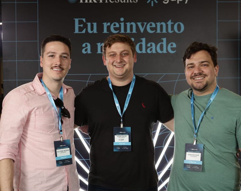 Os sócio-fundadores da SalesHunter: Guillermo Massena (CFO), Gustavo Salles (CEO) e Francisco Silva (CTO)/Foto: Divulgação