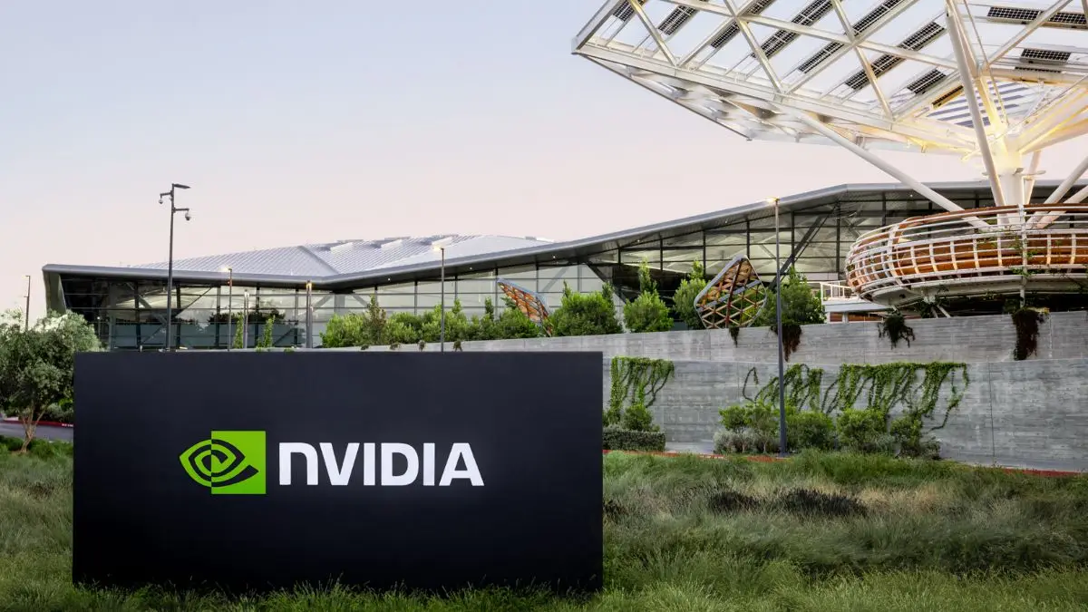 Nvidia rebate regulamentação sobre exportação de chips.